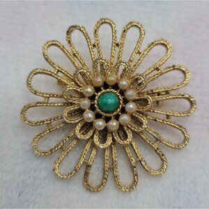 Vintage Gold-Tone Flower Pin Brooch With Faux Pearl & Green Center